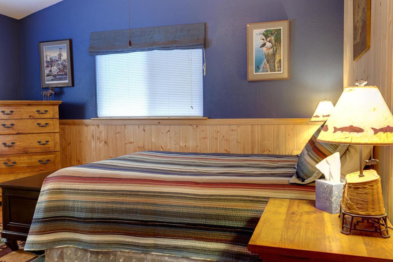 Sea Parrot Inn Seldovia Exterior photo